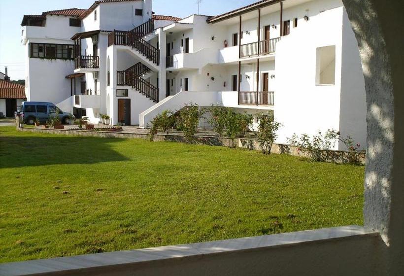 ホテル Golden Beach