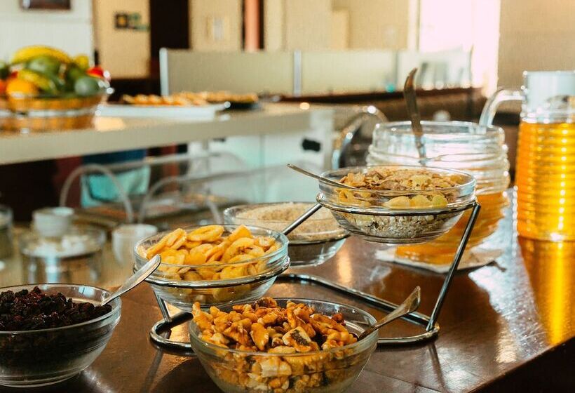 Heaven Hotel Thessaloniki Airport