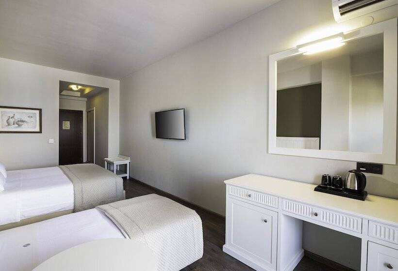 Heaven Hotel Thessaloniki Airport