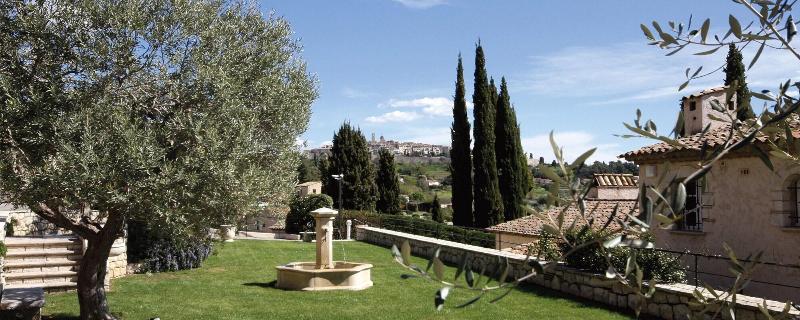 هتل Hôtel & Restaurant Alain Llorca