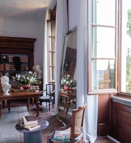 هتل Il Salviatino Firenze