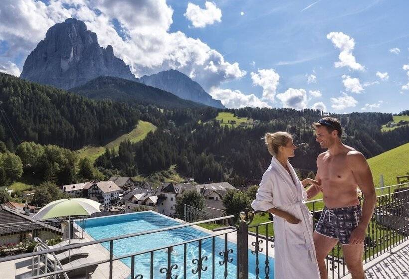 בית מלון כפרי Interski