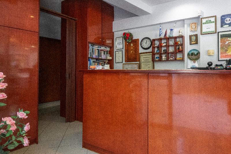 בית מלון כפרי Irida Beach Resort Suites