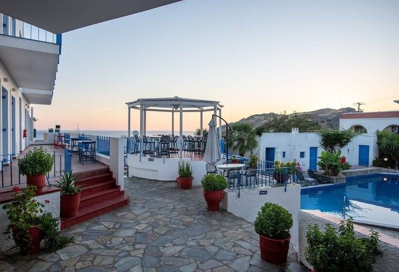 בית מלון כפרי Kirki Village   Adults Only