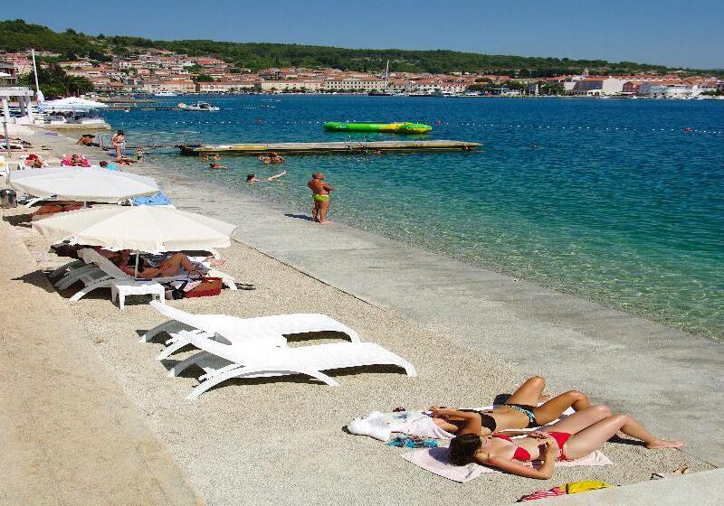 בית מלון כפרי Korkyra