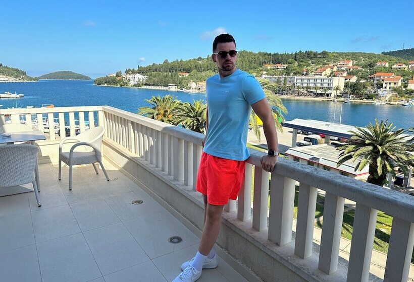 בית מלון כפרי Korkyra