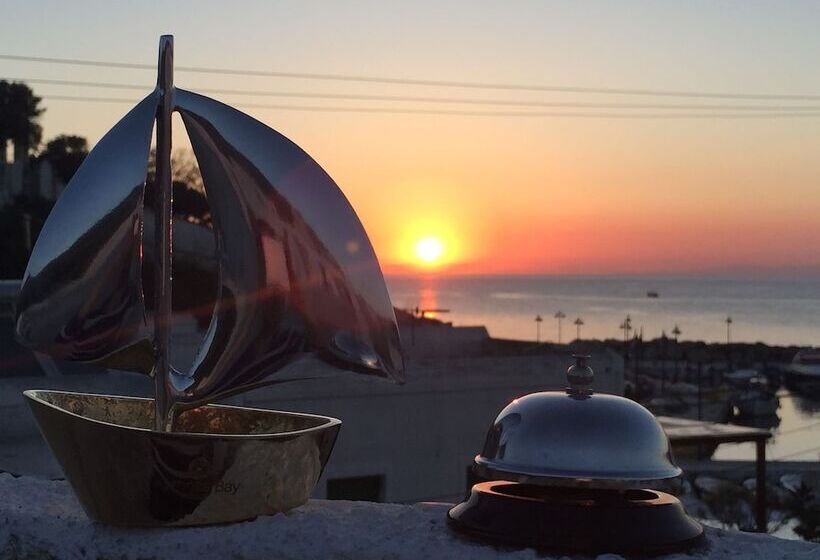 فندق Kythnos Bay