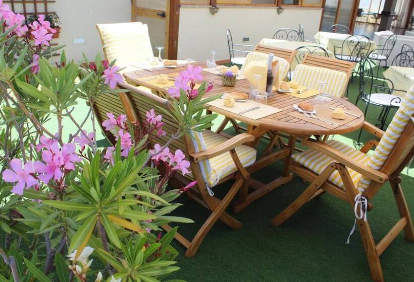 فندق La Filadelfia