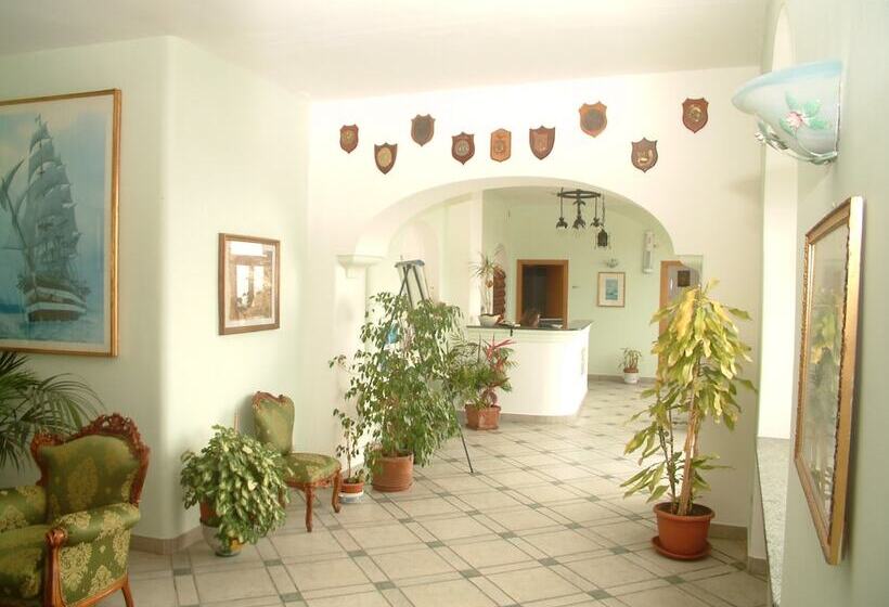 ホテル La Ginestra