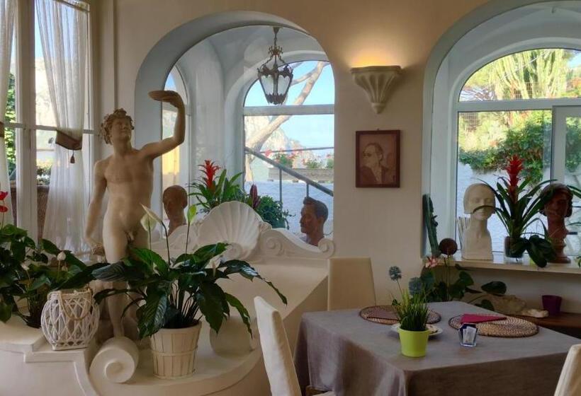 호텔 La Reginella Capri