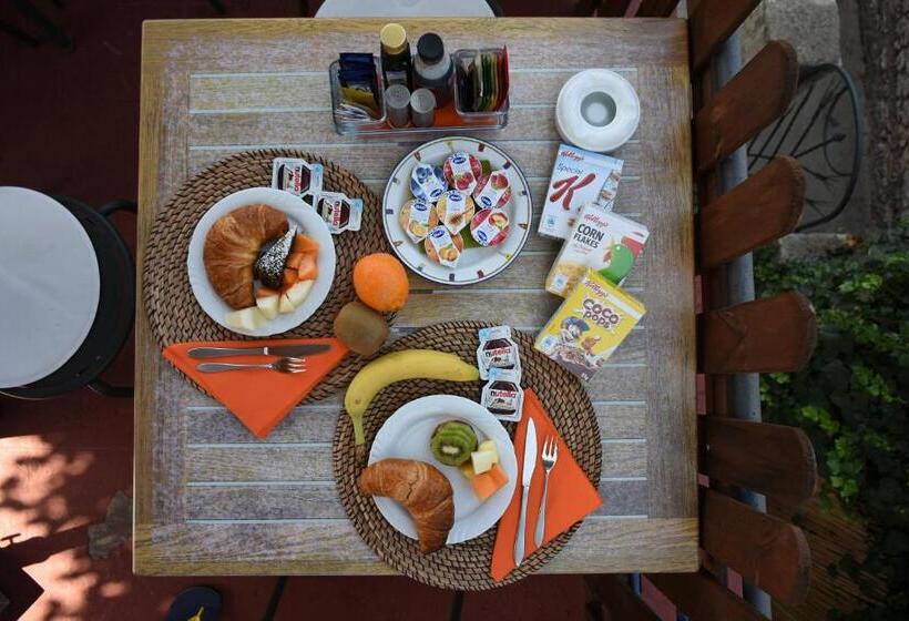 호텔 La Reginella Capri