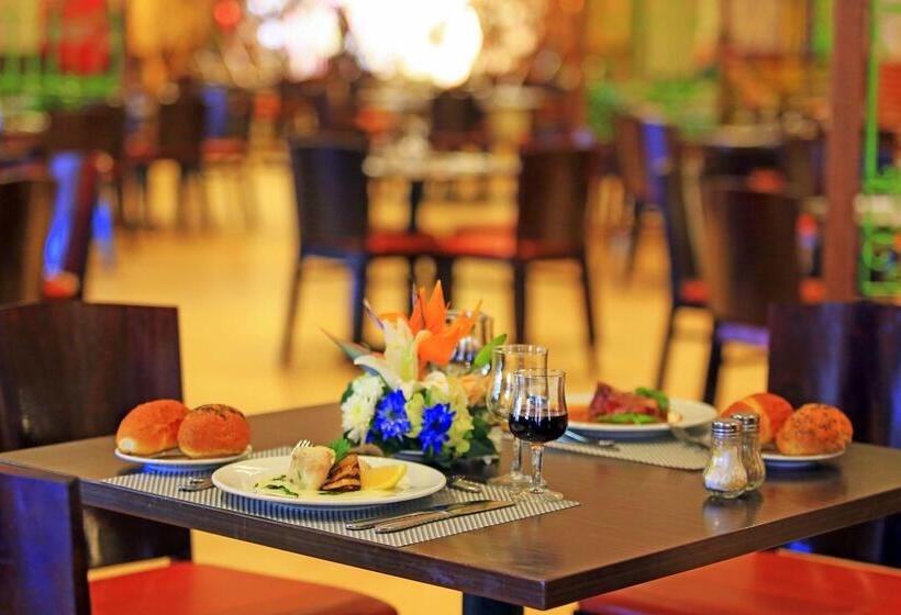 Отель Labranda Targa Aqua Parc