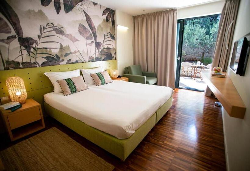 هتل Labranda Velaris Resort