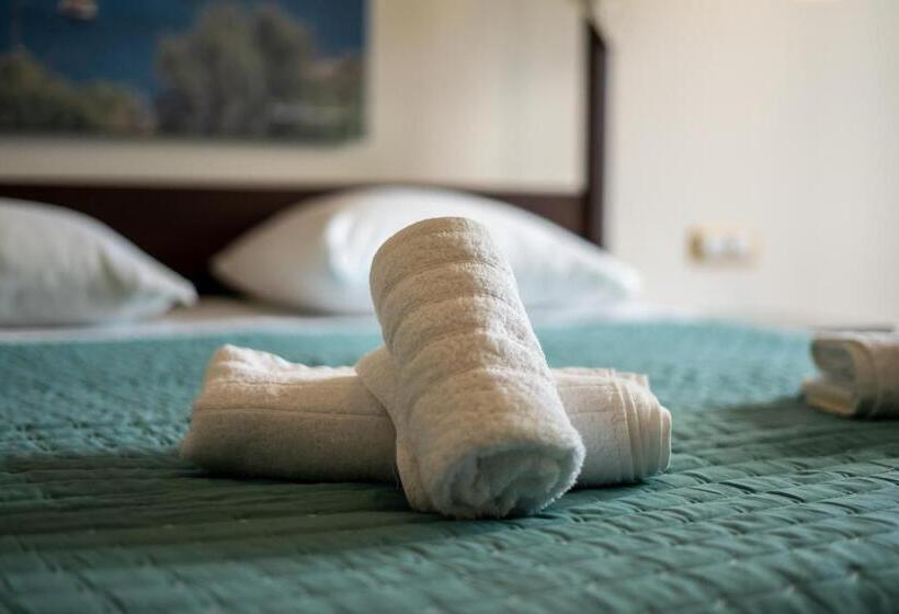 Отель Ladiko Suites Faliraki