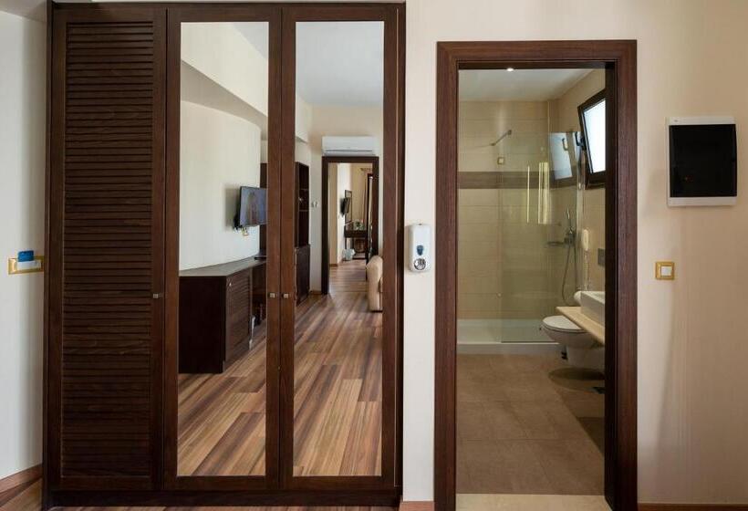 Отель Ladiko Suites Faliraki