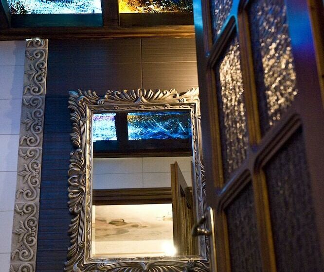 فندق Leventis Art Suites