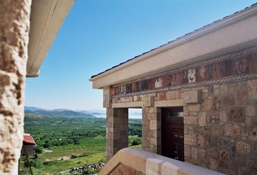 فندق Leventis Art Suites