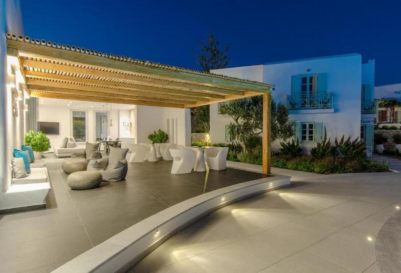 ホテル Lianos Village