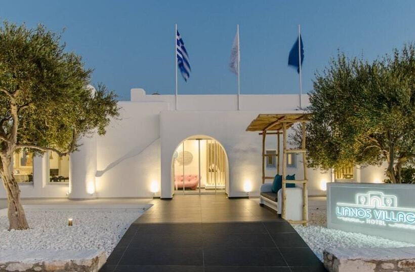 ホテル Lianos Village