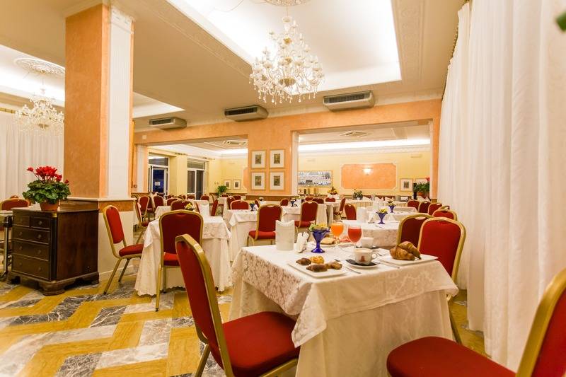 בית מלון כפרי Mariano Iv Palace