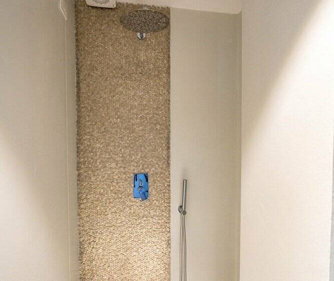 Отель Marina Garden