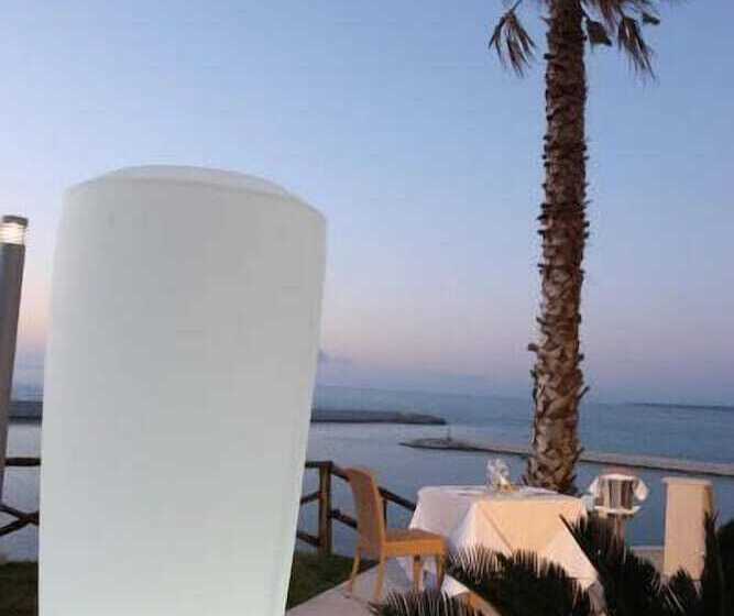 Отель Marina Holiday & Spa