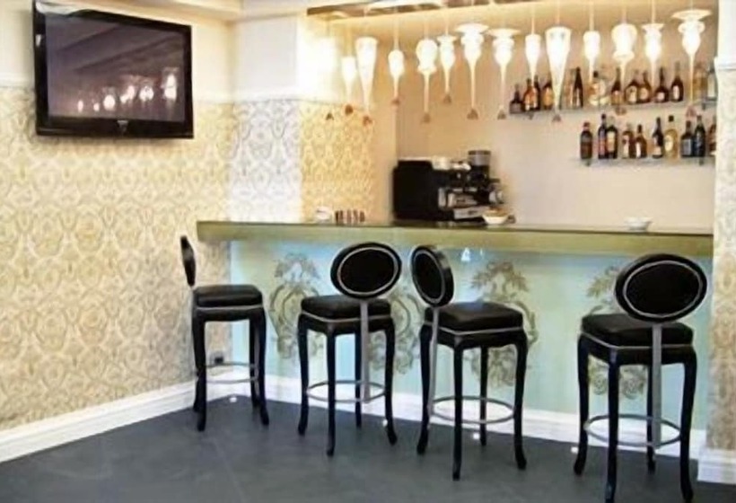 Отель Marina Holiday & Spa