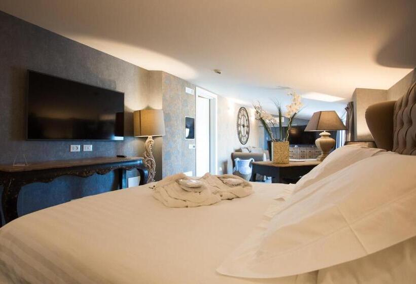 Отель Marina Holiday & Spa