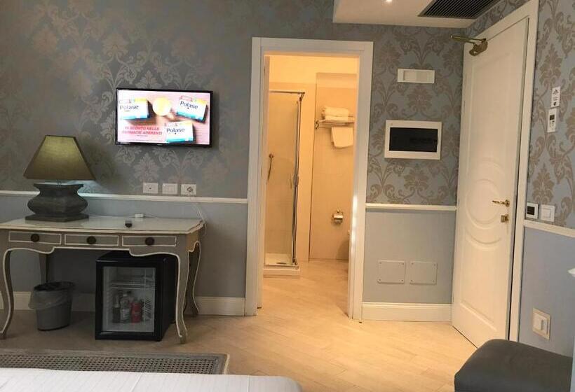 Отель Marina Holiday & Spa