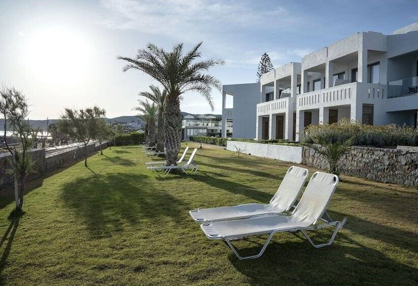 فندق Maritimo Beach