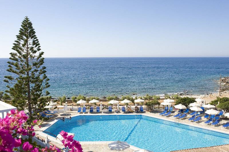 فندق Maritimo Beach