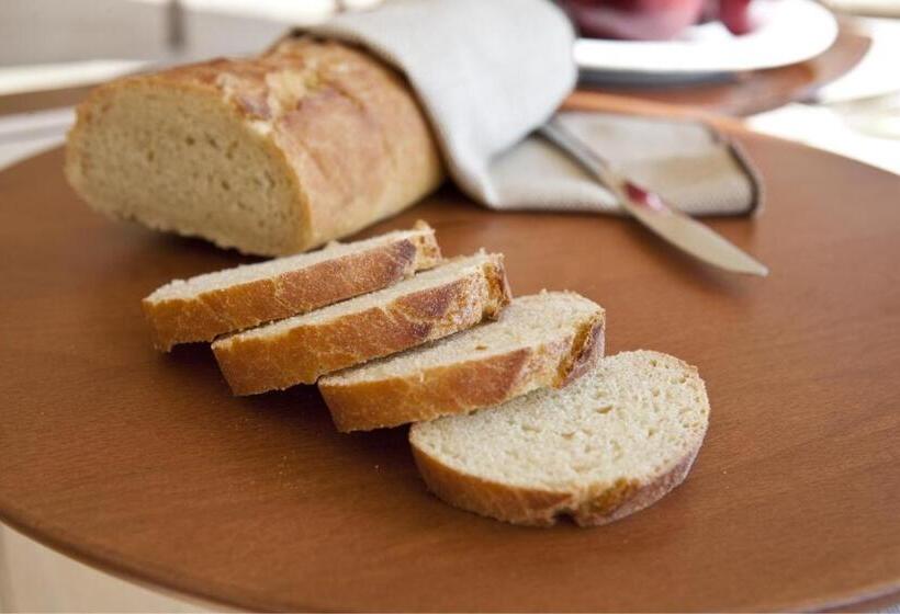 فندق Masseria Bosco & Masseria Strazzati