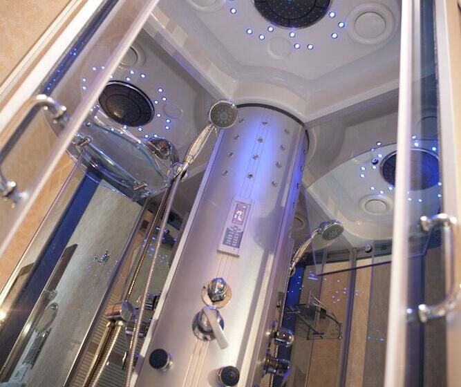 فندق Masseria Bosco & Masseria Strazzati