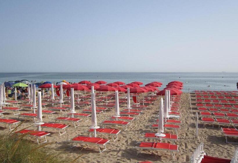 בית מלון כפרי Masseria Fortificata Donnaloia