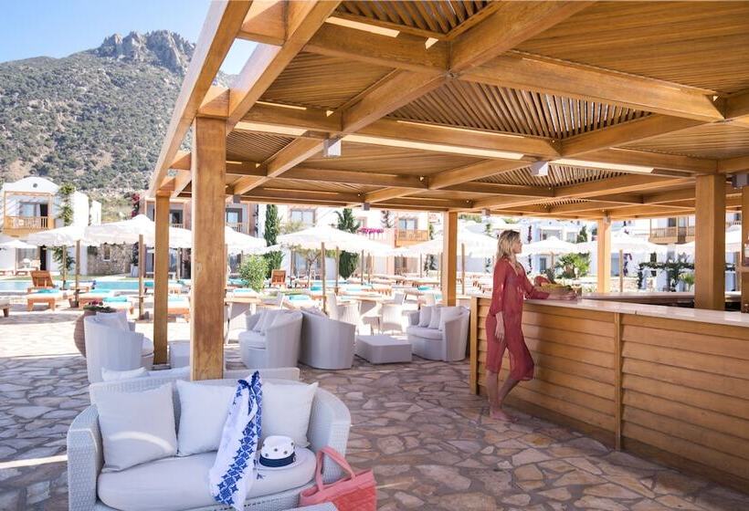 هتل Mitsis Selection Blue Domes