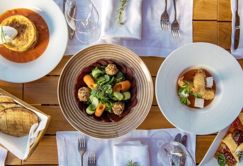 هتل Mitsis Selection Blue Domes