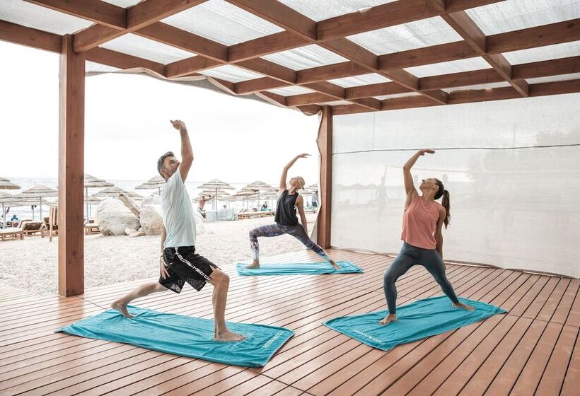 هتل Mitsis Selection Blue Domes