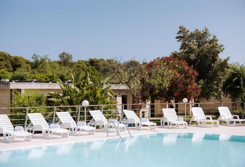 فندق Nicolaus Club Magna Grecia