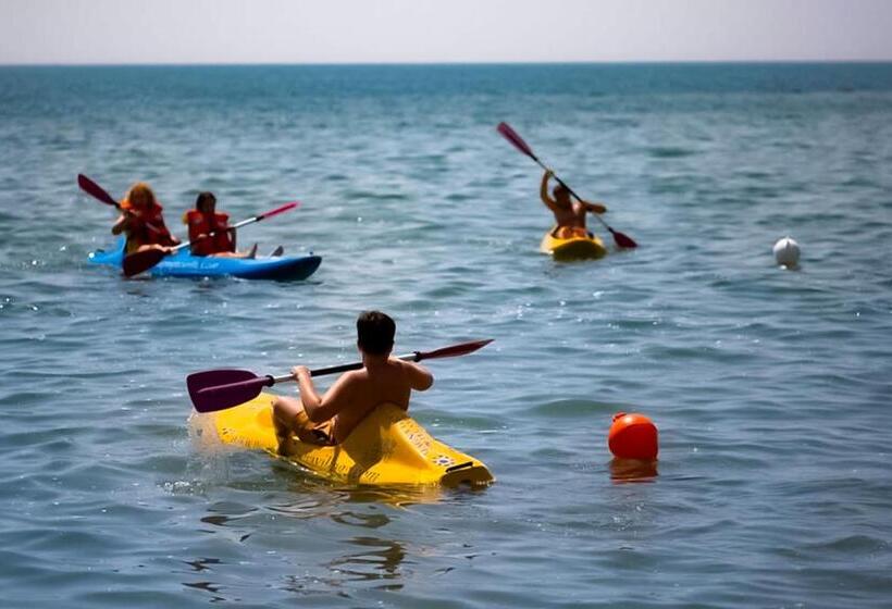 호텔 Nicolaus Club Magna Grecia