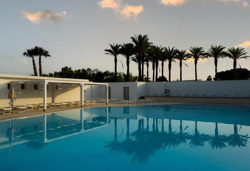 호텔 Nicolaus Club Magna Grecia