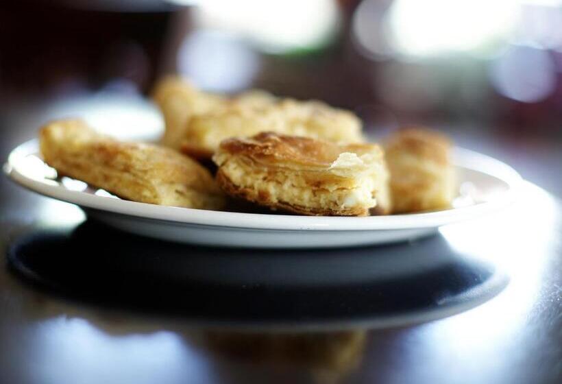 בית מלון כפרי Nostos