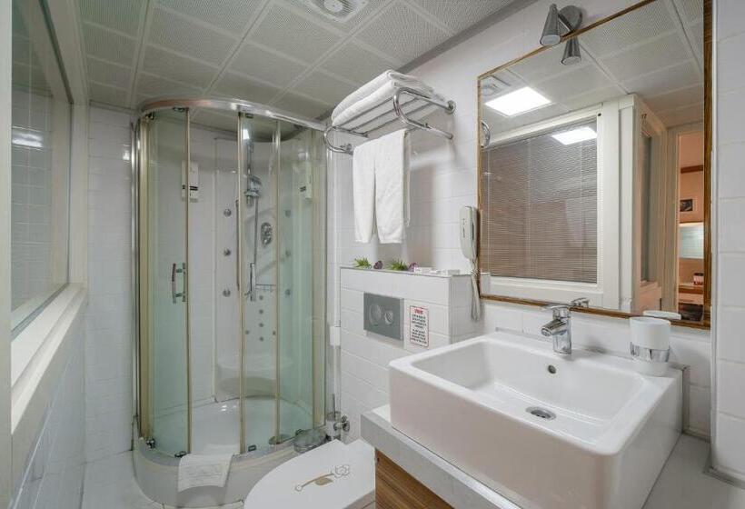 فندق Oglakcioglu Park Boutique