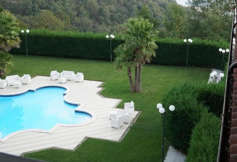 فندق Palace Savuto