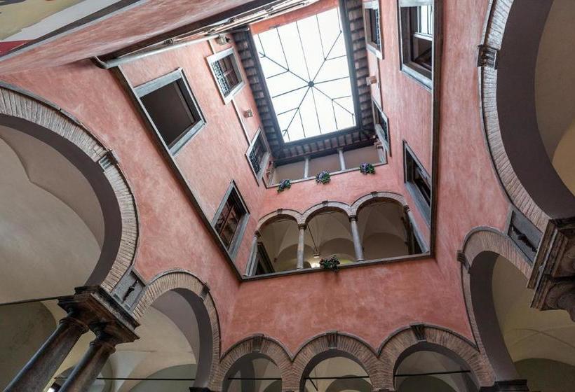 Отель Palazzo Servanzi Confidati