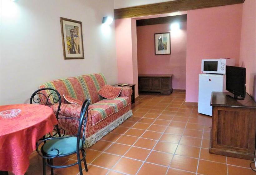 Отель Palazzo Servanzi Confidati