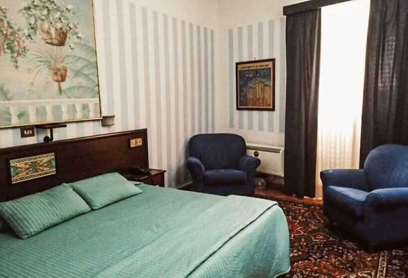 هتل Plaza Caltanissetta