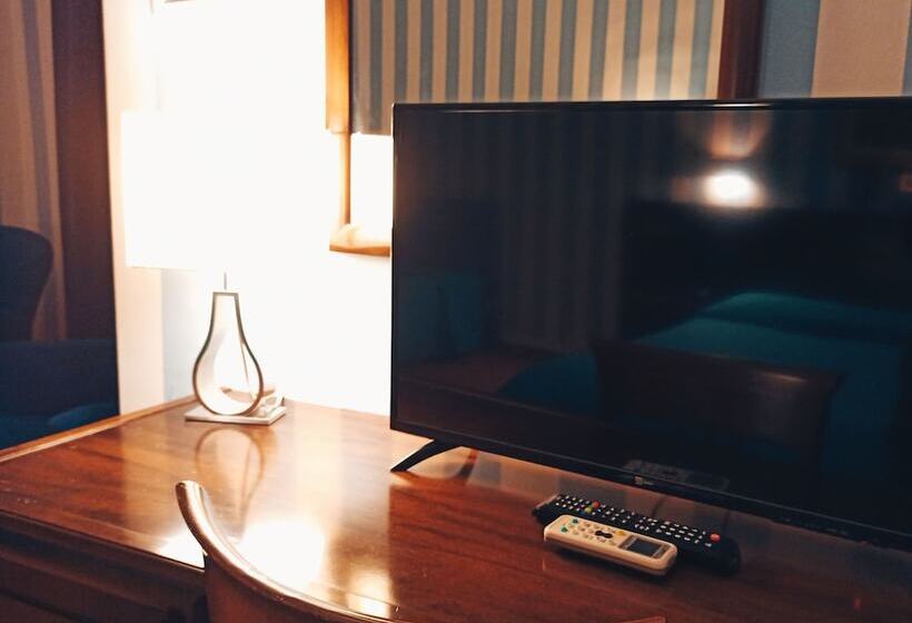 هتل Plaza Caltanissetta