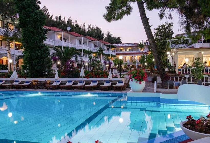 ホテル Porfi Beach