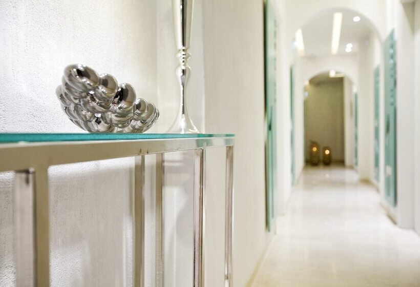 هتل Privee Santorini