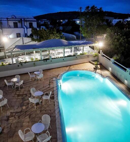 فندق Privee Santorini